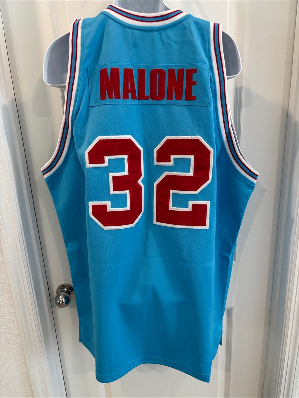Like New Headmaster Campuswear Karl Malone Louisiana Tech Jersey